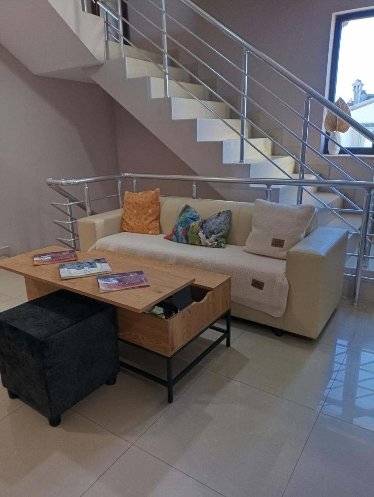 Alexander Hotel Asenovgrad Ngoại thất bức ảnh